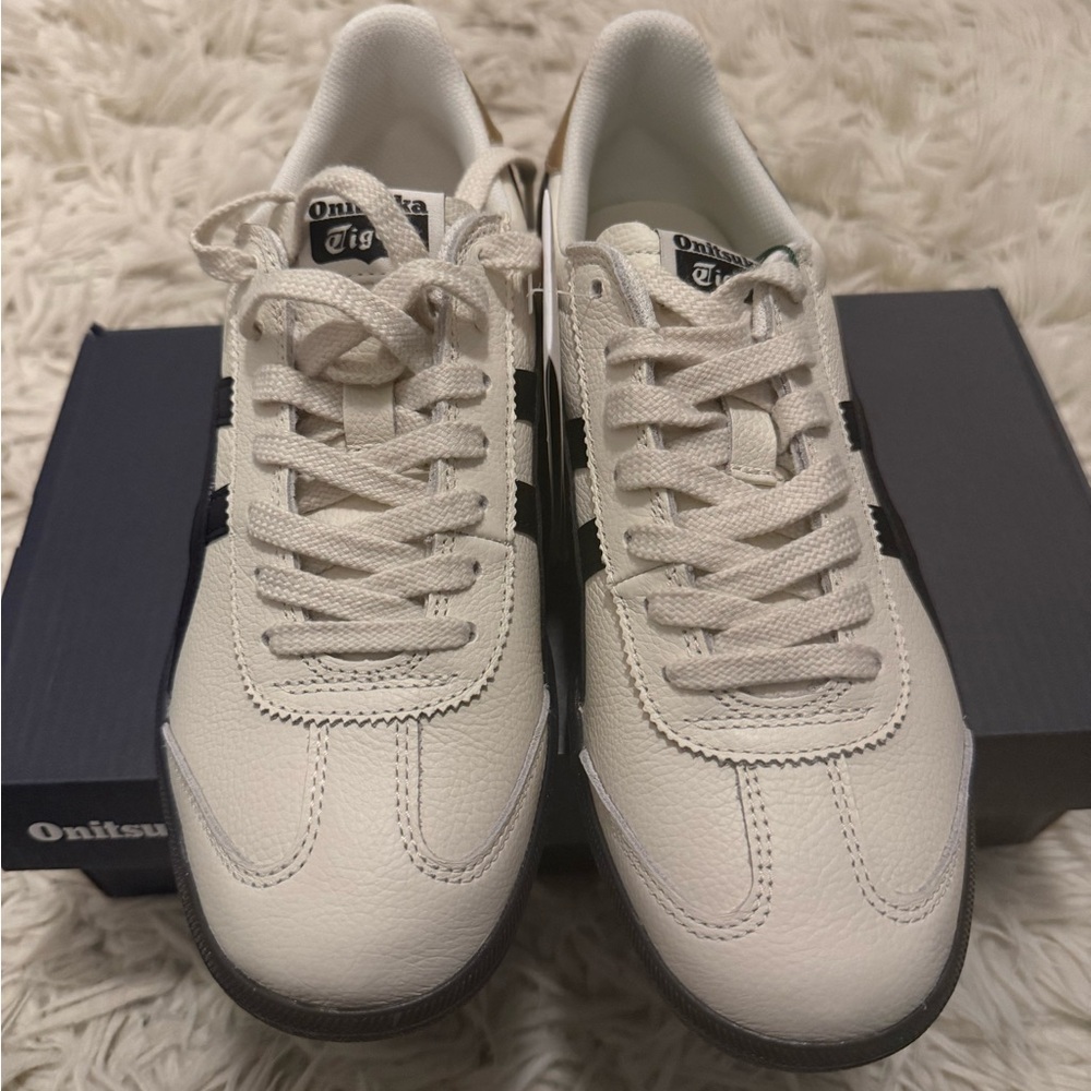 Onitsuka Tiger Tokuten White Black Gold NWT